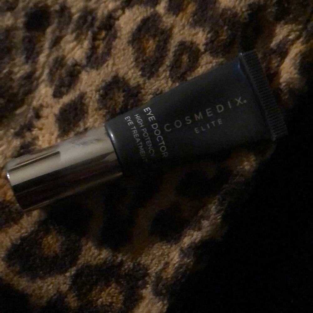 Cosmedix under eye treatment